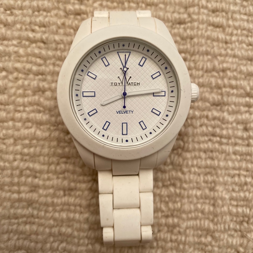 White ToyWatch